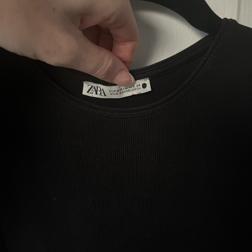 Zara Elegant Black Knit Top